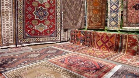  The Enchanted Carpet： A Journey Through Ancient Persia's Magical Realm！